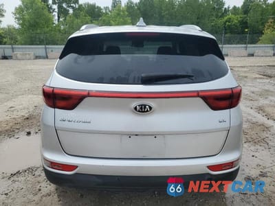 Zdjęcie 6 z 13 samochodu: 2018 KIA SPORTAGE EX VIN:KNDPN3AC1J7365077 - miniatura