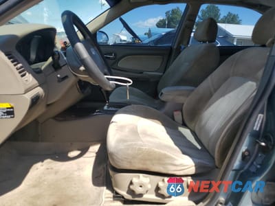 Zdjęcie 7 z 12 samochodu: 2004 HYUNDAI SONATA GLS VIN:KMHWF35HX4A990563 - miniatura