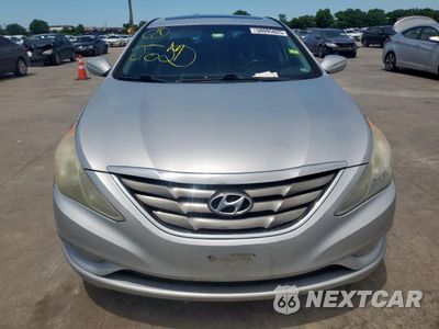 Piąte zdjęcie samochodu w środku: 2013 HYUNDAI SONATA SE VIN:5NPEC4AB6DH762763 - miniatura
