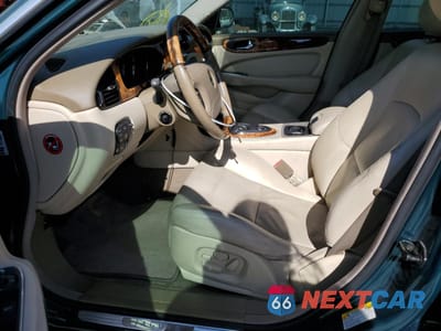 Zdjęcie 7 z 12 samochodu: 2004 JAGUAR XJR S VIN:SAJWA73B64TG15853 - miniatura