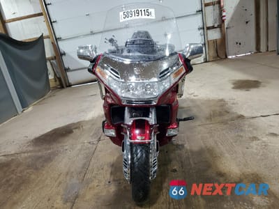 Drugie zdjęcie samochodu z przodu: 1999 HONDA GL1500 SE12 VIN:1HFSC2232XA105006 - miniatura