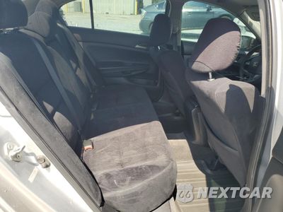Zdjęcie 10 z 13 samochodu: 2011 HONDA ACCORD LXP VIN:1HGCP2F49BA003251 - miniatura