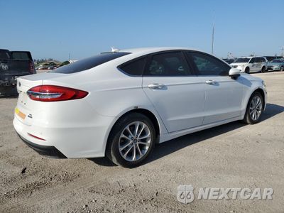 Trzecie zdjęcie samochodu z tyłu: 2020 FORD FUSION SE VIN:3FA6P0LU6LR204557 - miniatura