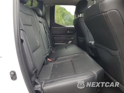 Zdjęcie 10 z 15 samochodu: 2022 TOYOTA TUNDRA DOUBLE CAB SR VIN:5TFLA5DA3NX032577 - miniatura