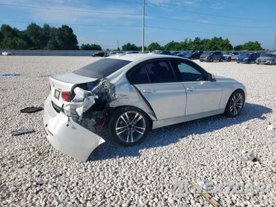 Trzecie zdjęcie samochodu z tyłu: 2016 BMW 328 I SULEV VIN:WBA8E9G55GNU28831 - miniatura