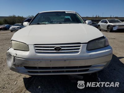 Piąte zdjęcie samochodu w środku: 1998 TOYOTA CAMRY CE VIN:JT2BG22K9W0200858 - miniatura