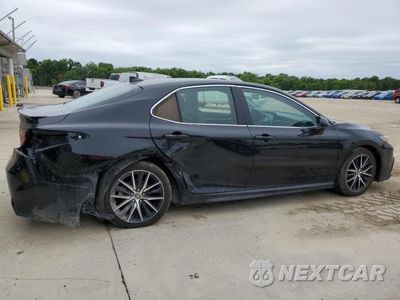 Trzecie zdjęcie samochodu z tyłu: 2021 TOYOTA CAMRY SE VIN:4T1G11AK9MU432436 - miniatura