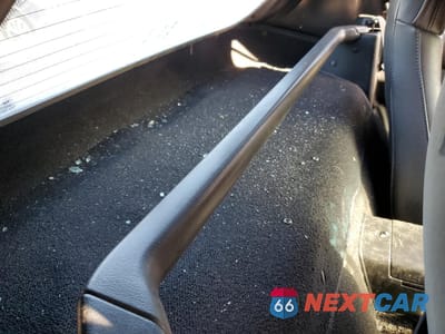 Zdjęcie 10 z 13 samochodu: 1995 MAZDA MX-5 MIATA VIN:JM1NA3535S0619641 - miniatura