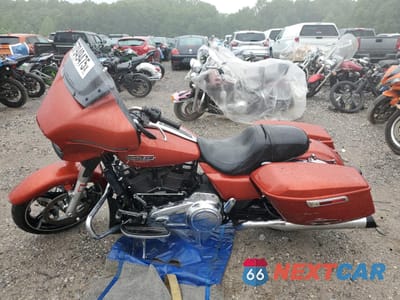 Trzecie zdjęcie samochodu z tyłu: 2024 HARLEY-DAVIDSON FLHX VIN:1HD1KB719RB607331 - miniatura