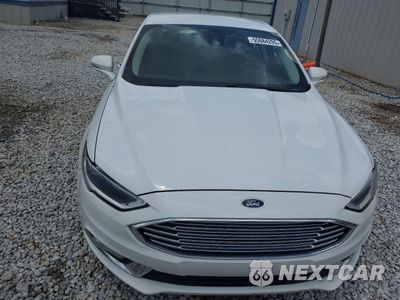 Piąte zdjęcie samochodu w środku: 2017 FORD FUSION SE HYBRID VIN:3FA6P0LU3HR359641 - miniatura