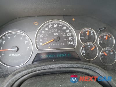 Zdjęcie 9 z 14 samochodu: 2007 GMC ENVOY DENALI VIN:1GKET63M972105654 - miniatura