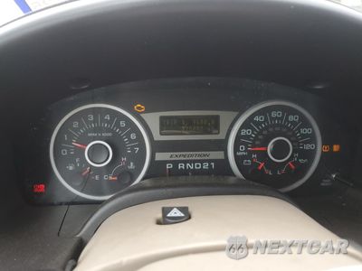 Zdjęcie 9 z 13 samochodu: 2006 FORD EXPEDITION EDDIE BAUER VIN:1FMPU17526LA10140 - miniatura