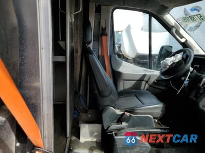 Zdjęcie 11 z 14 samochodu: 2021 FORD TRANSIT T-350 HD VIN:1FDDF6P82MKA41251 - miniatura