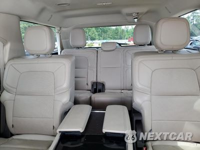 Zdjęcie 10 z 15 samochodu: 2024 LINCOLN NAVIGATOR L RESERVE VIN:5LMJJ3LG9REL19336 - miniatura
