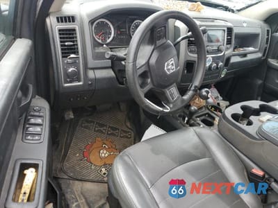Zdjęcie 8 z 12 samochodu: 2015 RAM 2500 ST VIN:3C6TR5CT4FG524723 - miniatura