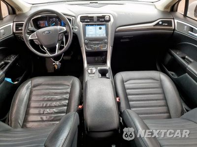 Zdjęcie 8 z 12 samochodu: 2017 FORD FUSION SE HYBRID VIN:3FA6P0LU6HR409447 - miniatura