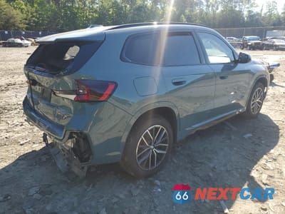 Trzecie zdjęcie samochodu z tyłu: 2023 BMW X1 XDRIVE28I VIN:WBX73EF05P5W93027 - miniatura