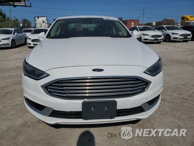 Piąte zdjęcie samochodu w środku: 2018 FORD FUSION SE HYBRID VIN:3FA6P0LU2JR281892 - miniatura