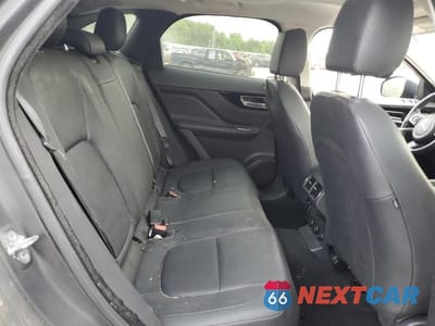 Zdjęcie 11 z 14 samochodu: 2018 JAGUAR F-PACE PREMIUM VIN:SADCJ2FX6JA277214 - miniatura