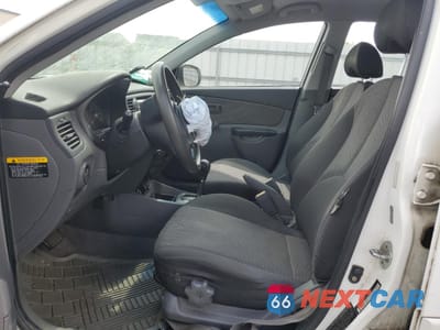 Zdjęcie 7 z 12 samochodu: 2010 KIA RIO LX VIN:KNADH4A31A6645505 - miniatura