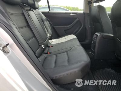 Zdjęcie 10 z 12 samochodu: 2011 VOLKSWAGEN JETTA SE VIN:3VWDZ7AJ5BM022127 - miniatura