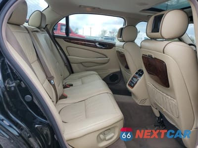 Zdjęcie 10 z 15 samochodu: 2005 JAGUAR SUPER V8 VIN:SAJWA82BX5TG48055 - miniatura