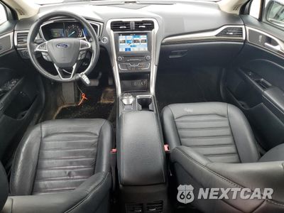 Zdjęcie 8 z 12 samochodu: 2018 FORD FUSION SE HYBRID VIN:3FA6P0LU4JR118838 - miniatura