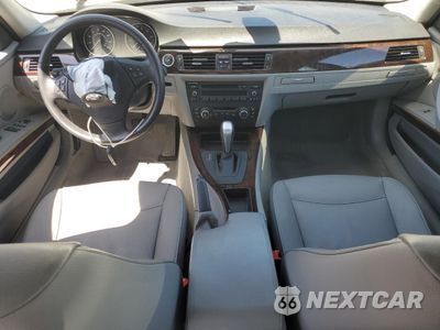 Zdjęcie 8 z 12 samochodu: 2011 BMW 328 I SULEV VIN:WBAPH5C56BA445946 - miniatura