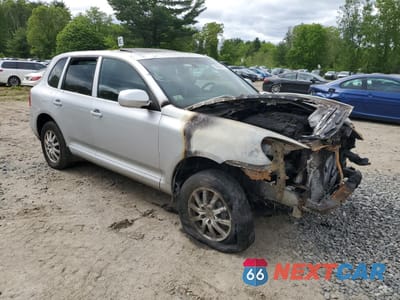 Czwarte zdjęcie samochodu z boku: 2008 PORSCHE CAYENNE VIN:WP1AA29P28LA20966 - miniatura