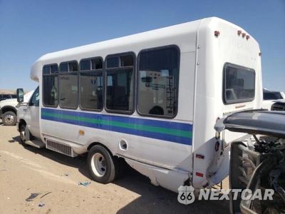 Trzecie zdjęcie samochodu z tyłu: 2011 FORD ECONOLINE E450 SUPER DUTY CUTAWAY VAN VIN:1FDFE4FS7BDB12247 - miniatura
