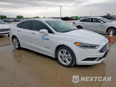 Czwarte zdjęcie samochodu z boku: 2018 FORD FUSION SE HYBRID VIN:3FA6P0LU6JR172058 - miniatura