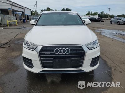 Piąte zdjęcie samochodu w środku: 2017 AUDI Q3 PREMIUM PLUS VIN:WA1JCCFS4HR009632 - miniatura