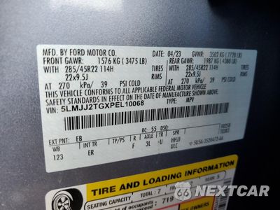 Zdjęcie 13 z 16 samochodu: 2023 LINCOLN NAVIGATOR BLACK LABEL VIN:5LMJJ2TGXPEL10068 - miniatura