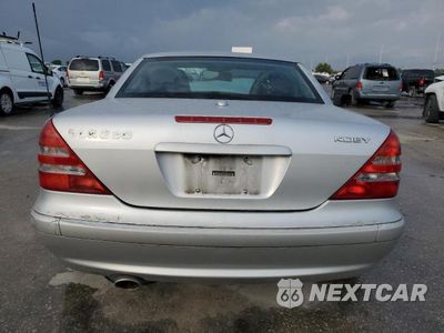Zdjęcie 6 z 12 samochodu: 2001 MERCEDES-BENZ SLK 230 KOMPRESSOR VIN:WDBKK49F31F176345 - miniatura