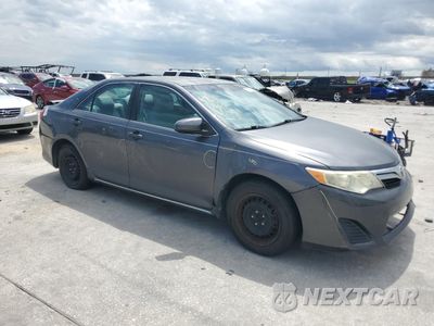 Czwarte zdjęcie samochodu z boku: 2012 TOYOTA CAMRY BASE VIN:4T1BF1FK7CU165283 - miniatura