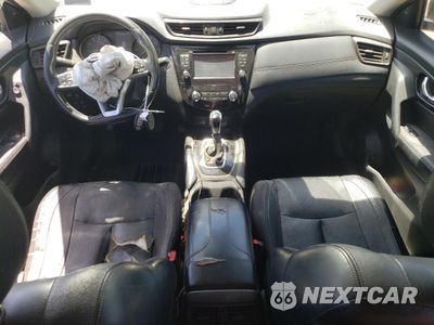 Zdjęcie 8 z 17 samochodu: 2017 NISSAN ROGUE S VIN:JN8AT2MT3HW147020 - miniatura