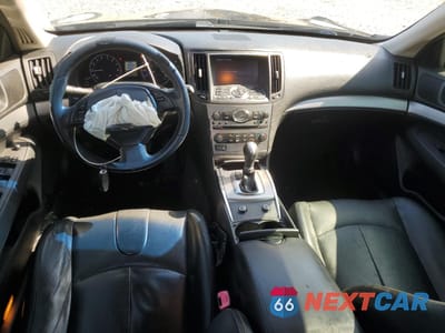Zdjęcie 8 z 14 samochodu: 2015 INFINITI Q40 VIN:JN1CV6AP9FM502832 - miniatura