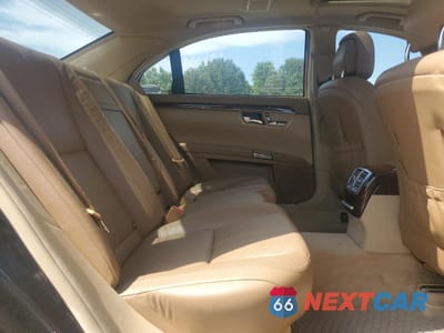 Zdjęcie 10 z 12 samochodu: 2007 MERCEDES-BENZ S 550 VIN:WDDNG71X97A104860 - miniatura