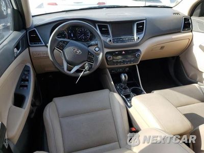 Zdjęcie 8 z 14 samochodu: 2018 HYUNDAI TUCSON SEL VIN:KM8J33A45JU709852 - miniatura