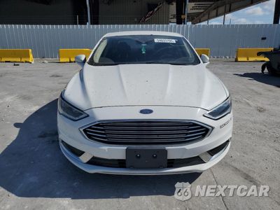 Piąte zdjęcie samochodu w środku: 2018 FORD FUSION SE HYBRID VIN:3FA6P0LU2JR281889 - miniatura