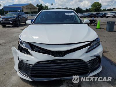 Piąte zdjęcie samochodu w środku: 2023 TOYOTA CAMRY LE VIN:4T1C11BK6PU101881 - miniatura