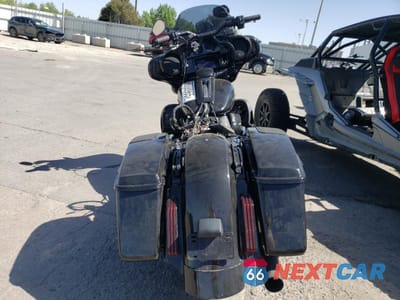 Czwarte zdjęcie samochodu z boku: 2021 HARLEY-DAVIDSON FLHTK VIN:1HD1KEF12MB654227 - miniatura