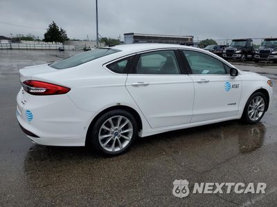Trzecie zdjęcie samochodu z tyłu: 2017 FORD FUSION SE HYBRID VIN:3FA6P0LU4HR359552 - miniatura