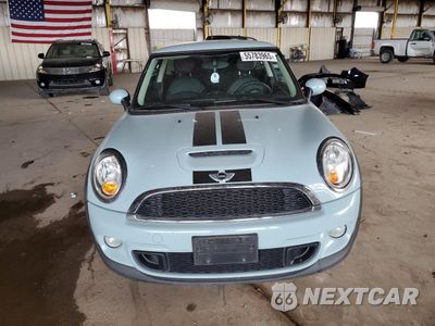Piąte zdjęcie samochodu w środku: 2012 MINI COOPER S VIN:WMWSV3C5XCT387692 - miniatura