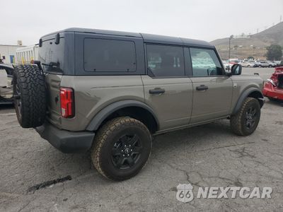 Trzecie zdjęcie samochodu z tyłu: 2025 FORD BRONCO BIG BEND VIN:1FMDE7BH2SLA66075 - miniatura