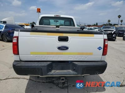 Zdjęcie 6 z 13 samochodu: 2013 FORD F-250 SUPER DUTY *** PRIOR FLEET *** VIN:1FTBF2A68DEB82173 - miniatura