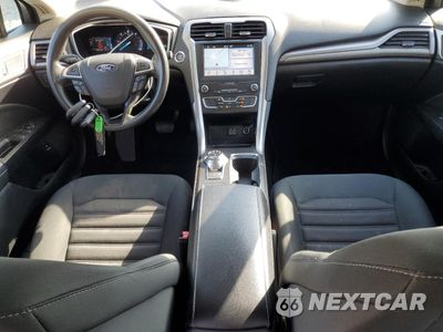 Zdjęcie 8 z 12 samochodu: 2019 FORD FUSION SE VIN:3FA6P0LU5KR124908 - miniatura
