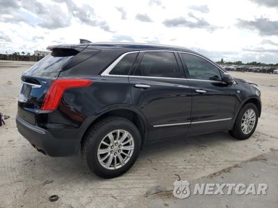 Trzecie zdjęcie samochodu z tyłu: 2018 CADILLAC XT5 VIN:1GYKNARS2JZ111211 - miniatura