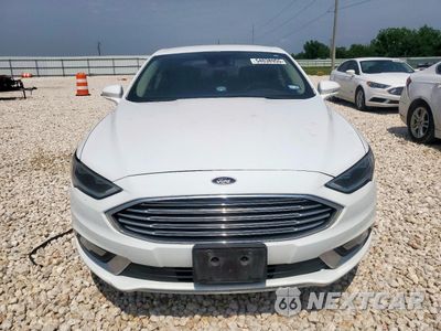 Piąte zdjęcie samochodu w środku: 2017 FORD FUSION SE HYBRID VIN:3FA6P0LU8HR409045 - miniatura