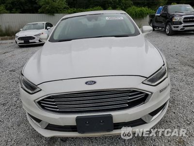 Piąte zdjęcie samochodu w środku: 2018 FORD FUSION SE HYBRID VIN:3FA6P0LU3JR171790 - miniatura